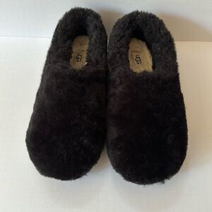 UGG  Women’s Black Faux Fur Booties Slip On